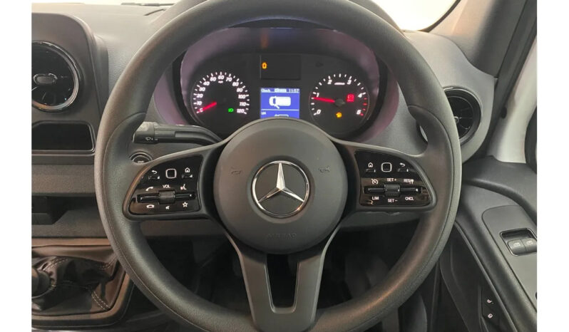 
								Mercedes-Benz Sprinter full									